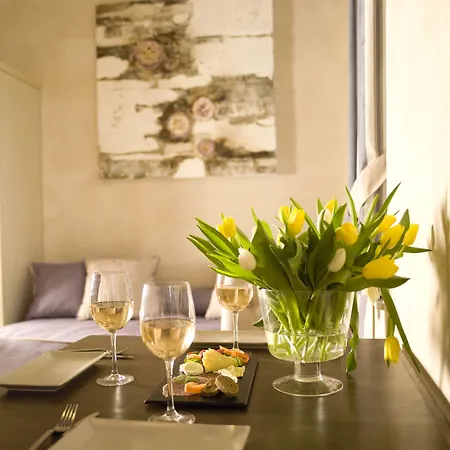 Pepi Boutique (adults Only) מלון דירות העיירה רתימנו