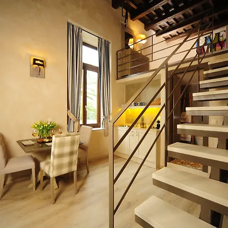 Pepi Boutique (adults Only) מלון דירות 4*