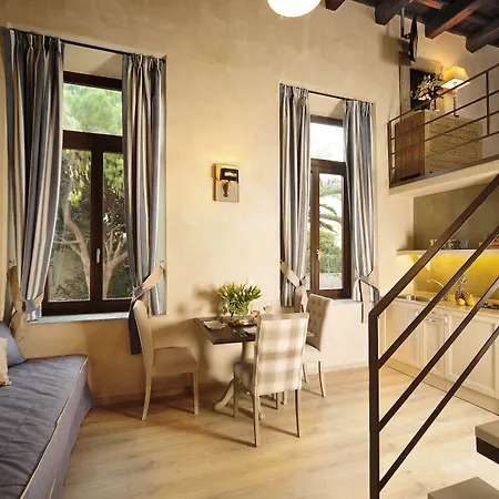 מלון דירות Pepi Boutique (adults Only)