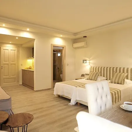 Pepi Boutique (adults Only) アパートホテル 3*